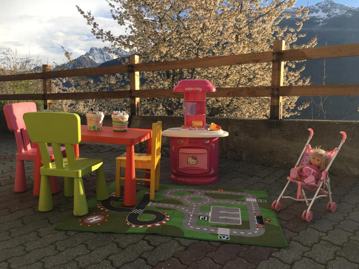 Appartamento La Casa Del Bosco Aosta Esterno foto