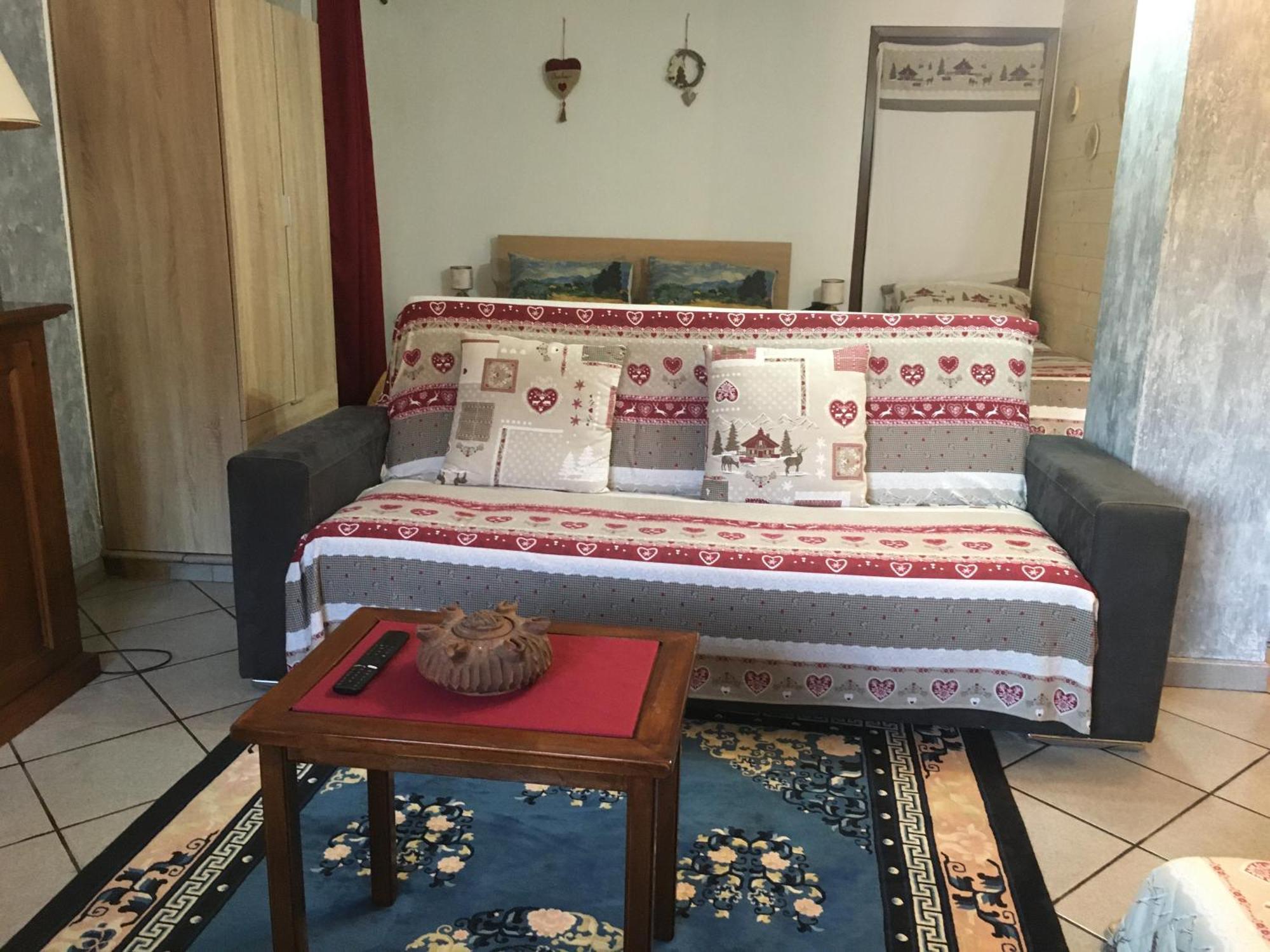 Appartamento La Casa Del Bosco Aosta Esterno foto